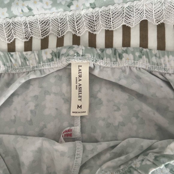 Floral matching pajama set - Picture 3 of 5